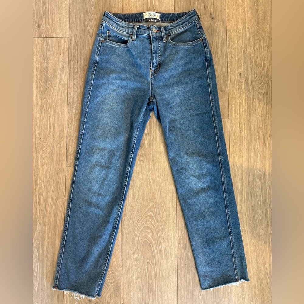 We The Free Curvy Straight Leg High Rise Jeans Free People Size 27